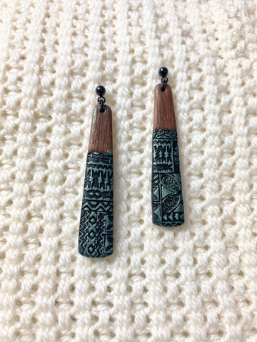 Polynesian love Earrings green