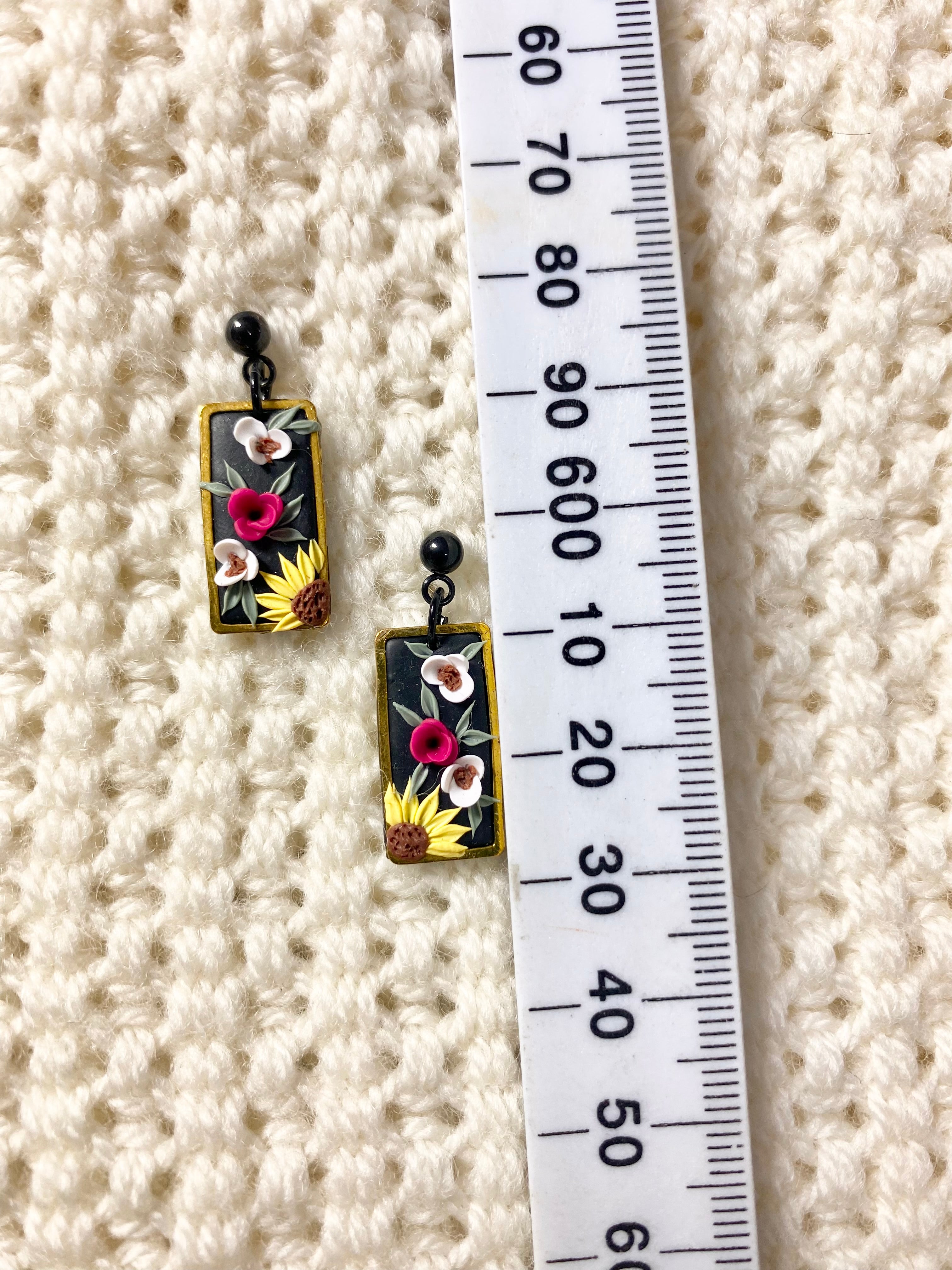 Mini black Earrings