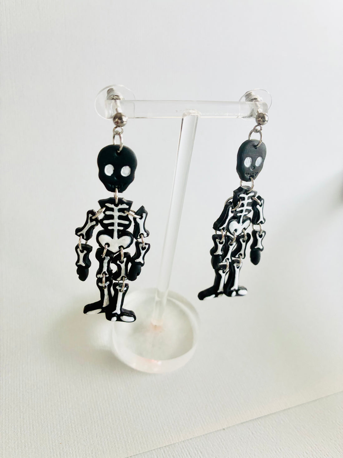 Spooky skeleton Earrings