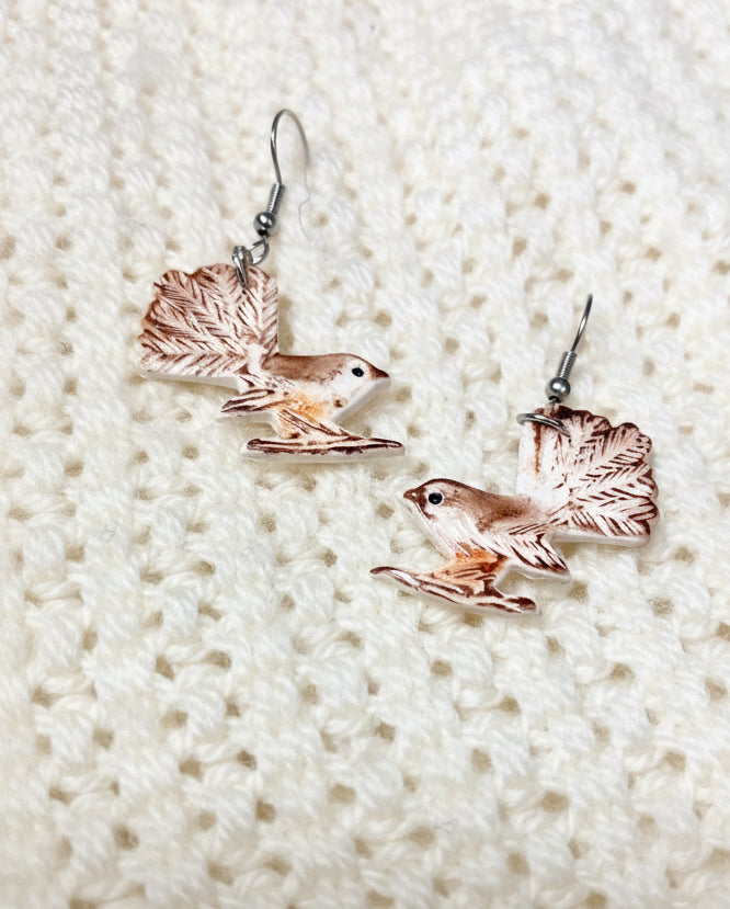 Fantail Earrings simple