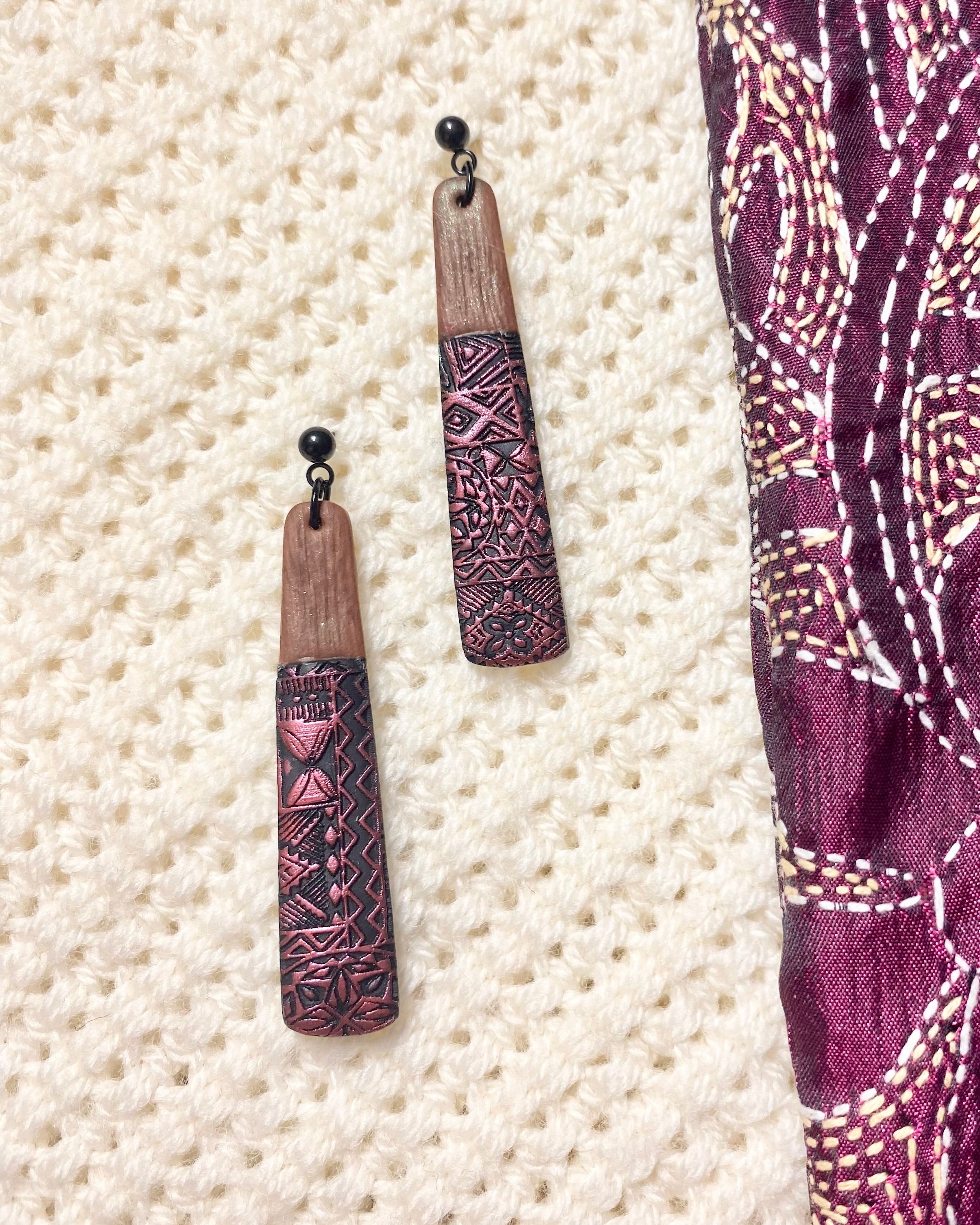 Polynesian love Earrings pink