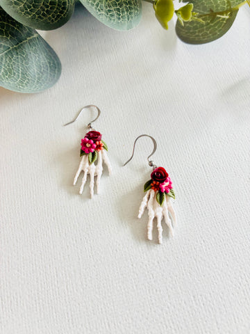 Floral Sculls hand Earrings (mini)