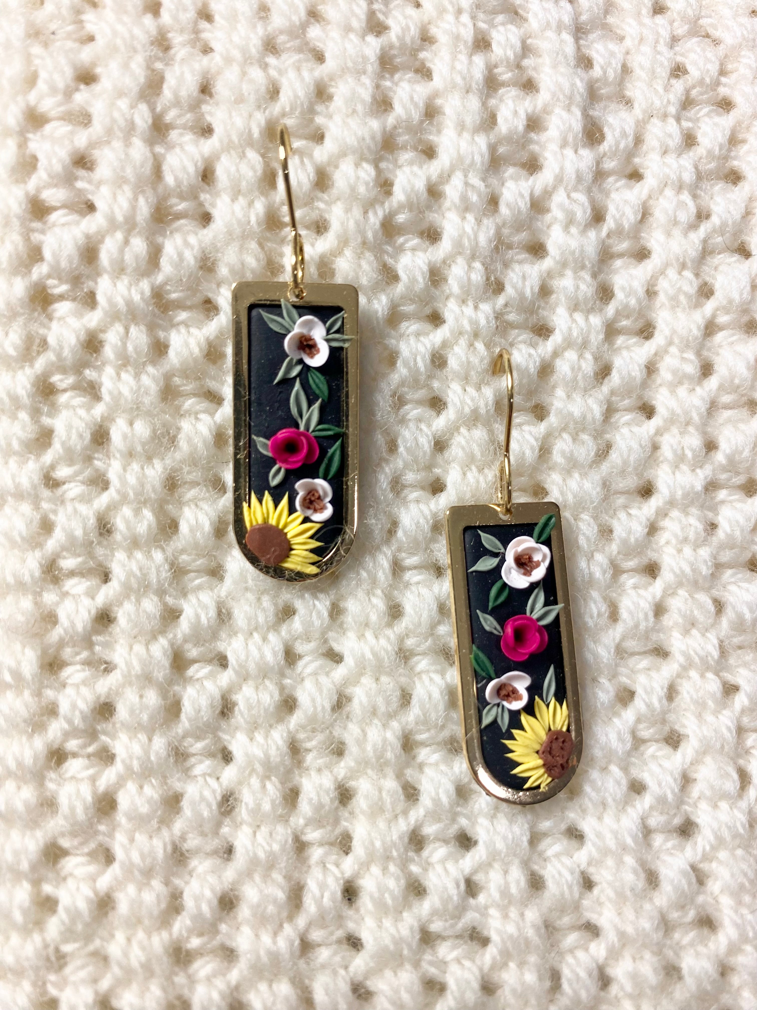 Mini black Earrings
