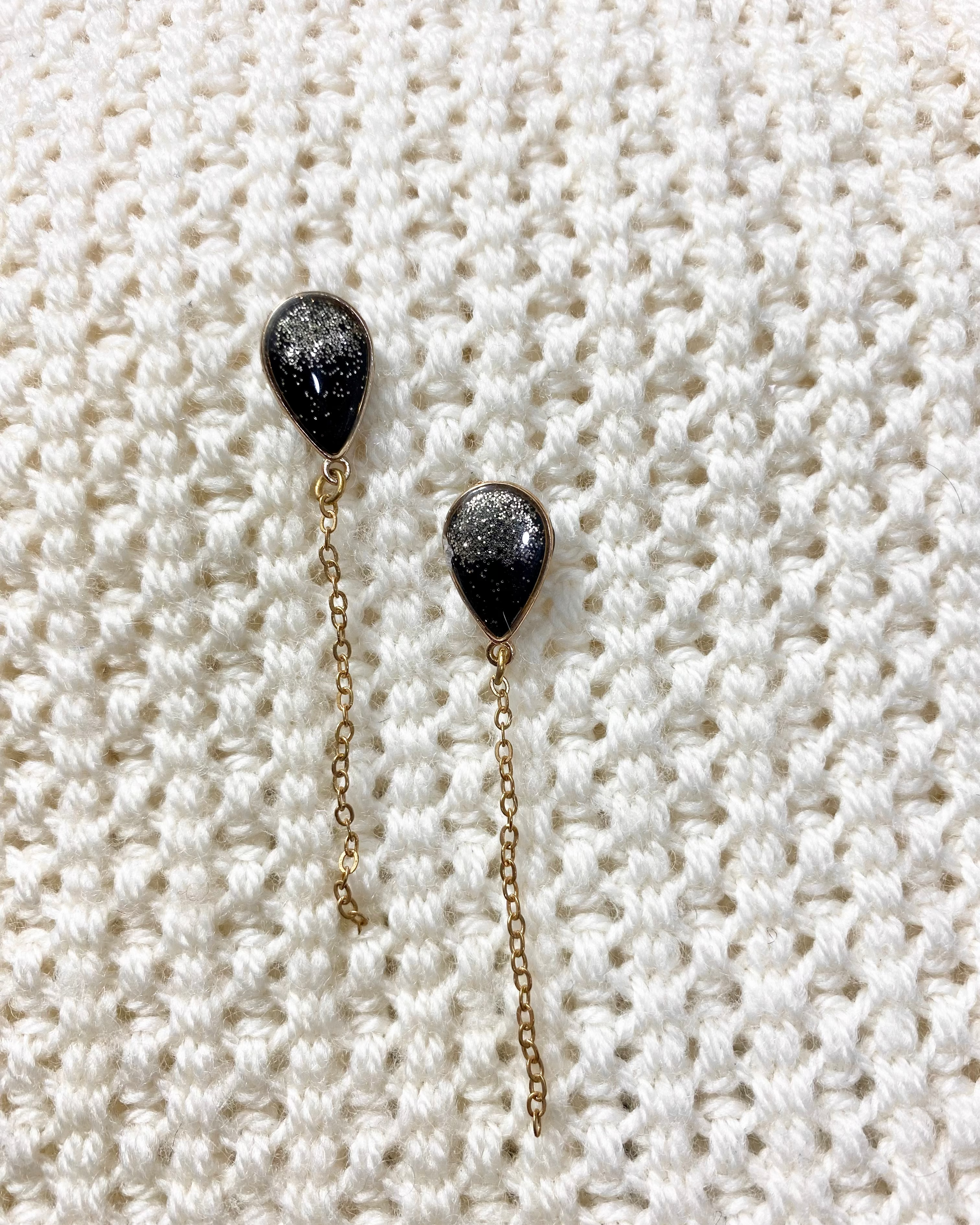 Balloon and chain Earrings