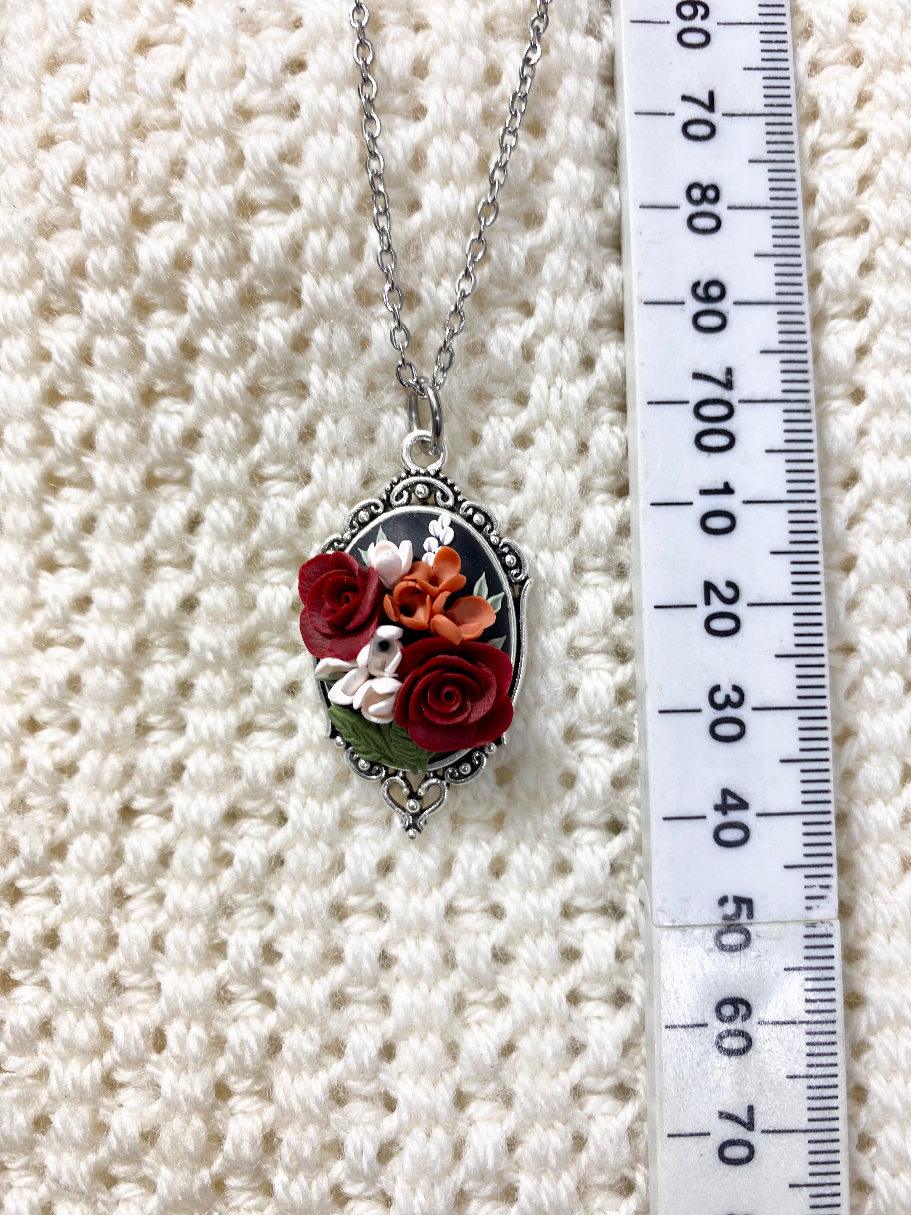 Antique Pendant oval red
