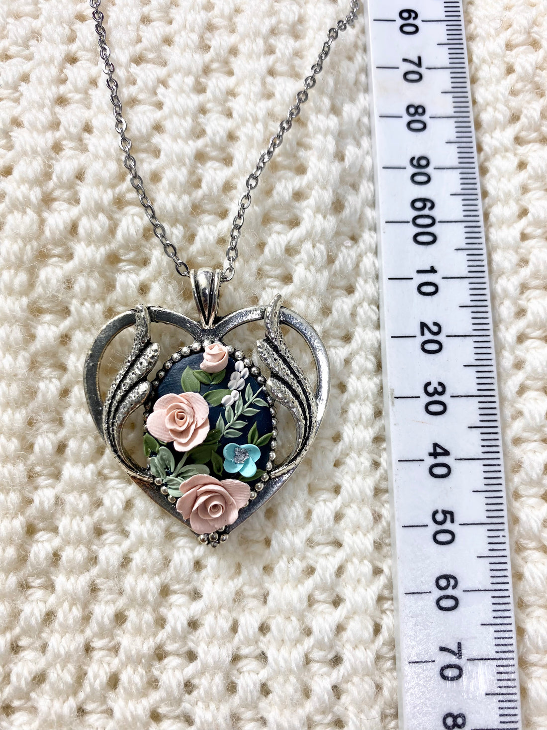 Antique Pendant heart pink